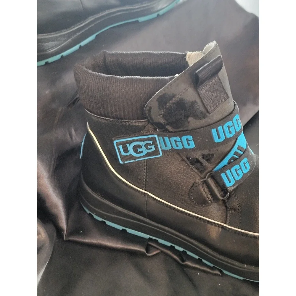 UGG Kids Butte II C12 Waterproof Boots Black Blue 1104689K Size 5 Kids